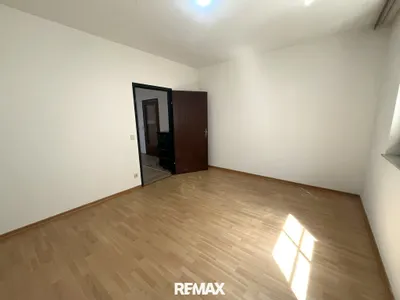 2-Zimmer-Wohnung kaufen in Horn – 62,85 m², € 79.000 – Bild 5 von 9