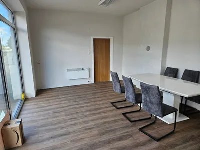 2-Zimmer-Gewerbeimmobilie mieten in Amstetten – 40 m², € 500 – Bild 3 von 7