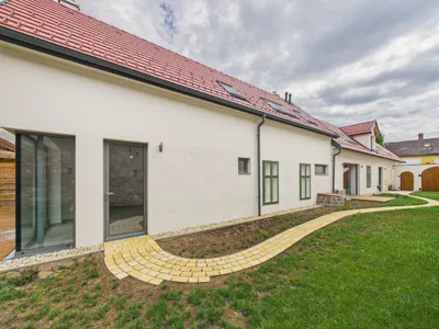 Haus kaufen in Eisenstadt - Umgebung – € 1.190.000 – Bild 2 von 52