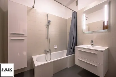 8-Zimmer-Haus mieten in Wien – 300 m², € 3.990 – Bild 5 von 52