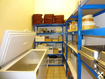 2-Zimmer-Gewerbeimmobilie mieten in Neunkirchen – 132 m², € 1.150 – Bild 9 von 12