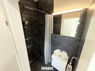 2-Zimmer-Gewerbeimmobilie mieten in Tulln – 180 m², € 2.830 – Bild 15 von 18