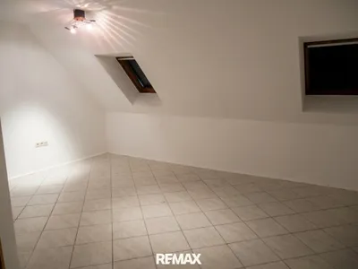 Wohnung kaufen in Steyr-Land – 47 m², € 69.900 – Bild 4 von 4