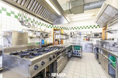 Gewerbeimmobilie kaufen in Neusiedl am See – 779 m², € 850.000 – Bild 12 von 32