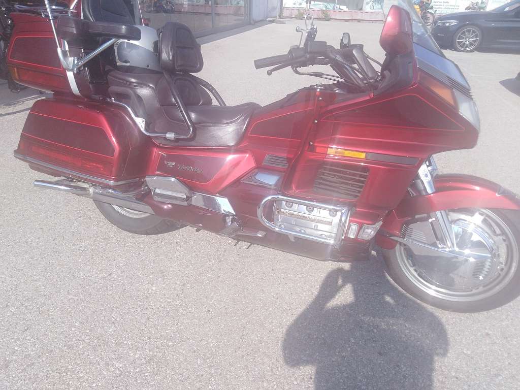 Honda Goldwing 1500 mit 2 Helme mit Sprecheinrichtung, Toppreis! Tourer Enduro