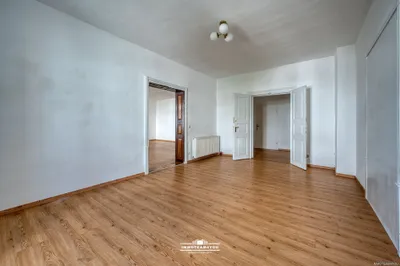3-Zimmer-Wohnung mieten in Vöcklabruck – 106 m², € 909 – Bild 8 von 14