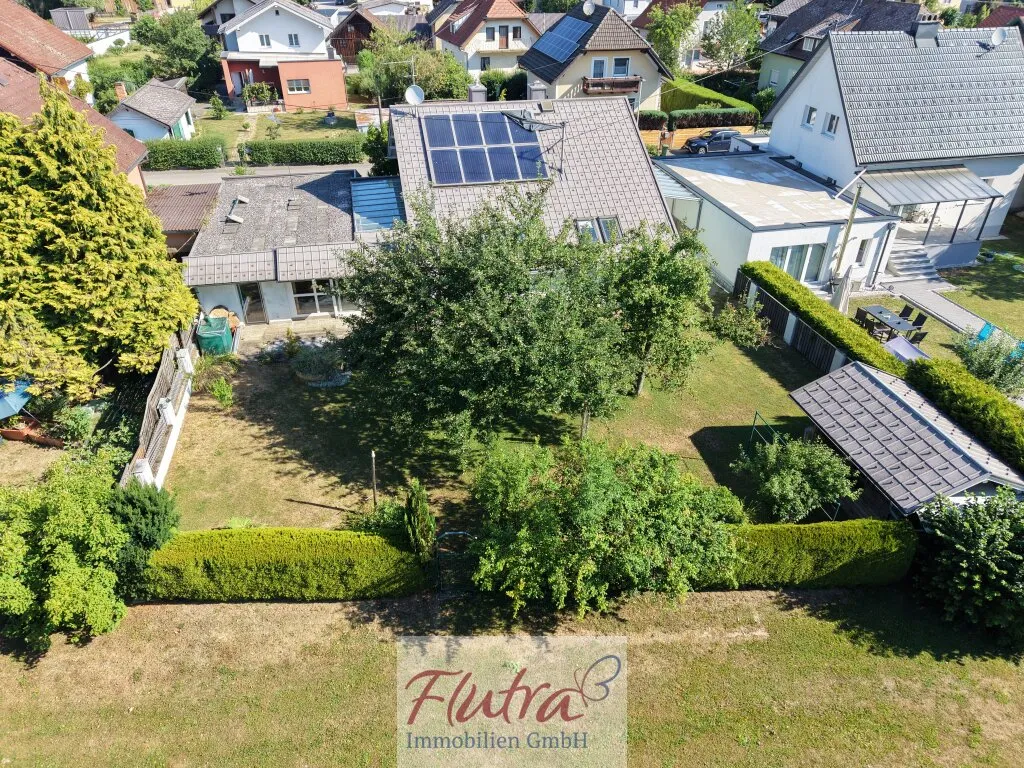 Lambach: Schönes Fertighaus - sehr ruhig gelegen - mit bester Infrastruktur - Widok 2