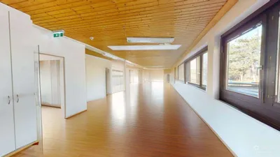 Gewerbeimmobilie mieten in Innsbruck-Land – 216 m², € 1.700 – Bild 4 von 5