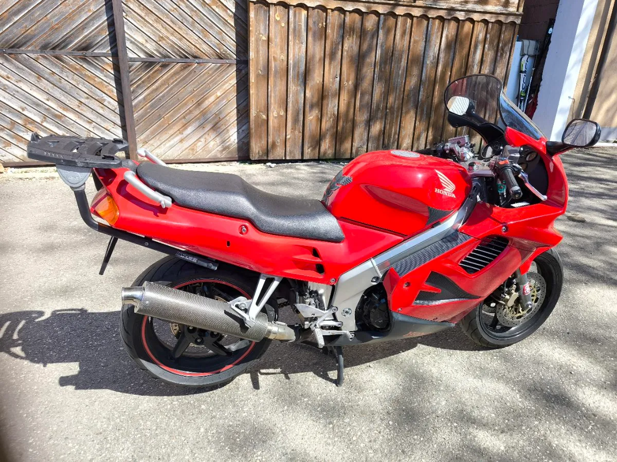 Honda VFR