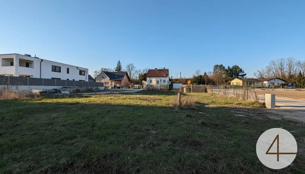 Sonniges Baugrundstück in Schönkirchen-Reyersdorf - Ansicht 3