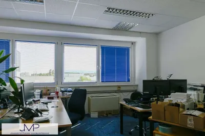 10-Zimmer-Gewerbeimmobilie mieten in Wien – 832 m², € 10.814 – Bild 5 von 25