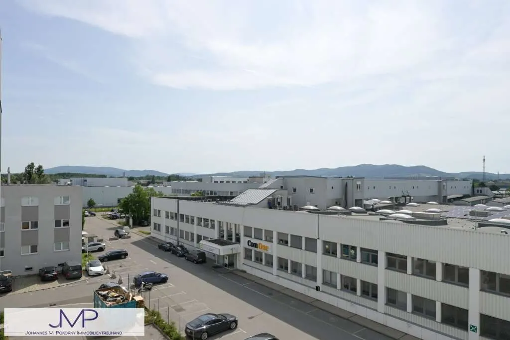 Helle Büro- oder Werkstattflächen mit Rampe - Ansicht 2