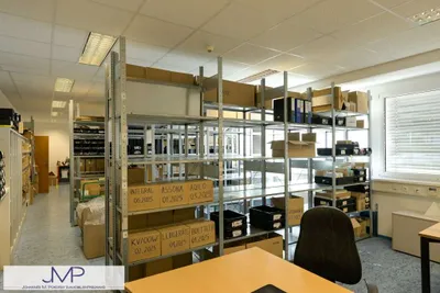 10-Zimmer-Gewerbeimmobilie mieten in Wien – 832 m², € 10.814 – Bild 15 von 25