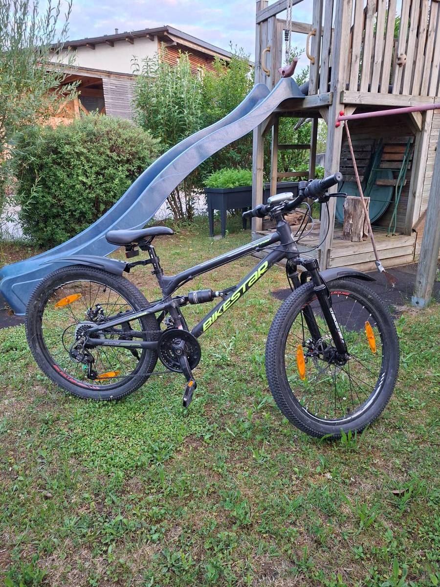 bike stand rennrad Bike Stand  Minimaler Bodenstnder fr Rennrad & Gravelbike | tons