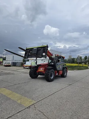 Manitou Teleskopstapler starr Gabelstapler