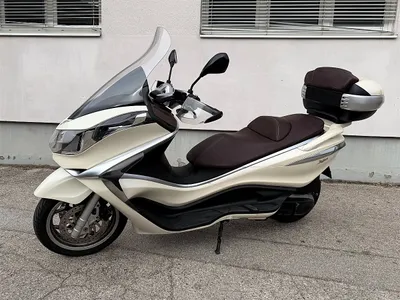 Piaggio X10 350 i.e.