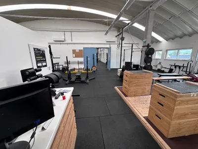 Gewerbeimmobilie mieten in Salzburg-Umgebung – 580 m², € 4.400 – Bild 2 von 4