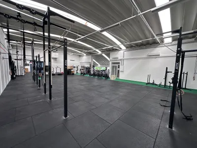 Gewerbeimmobilie mieten in Salzburg-Umgebung – 580 m², € 4.400