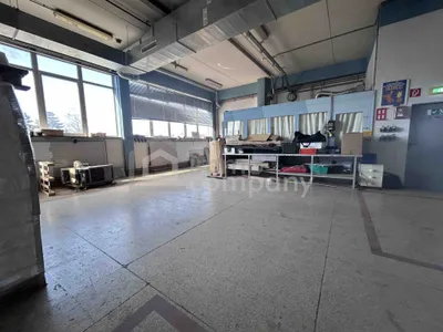 1-Zimmer-Gewerbeimmobilie mieten in Salzburg-Umgebung – 234 m², € 2.340 – Bild 3 von 5