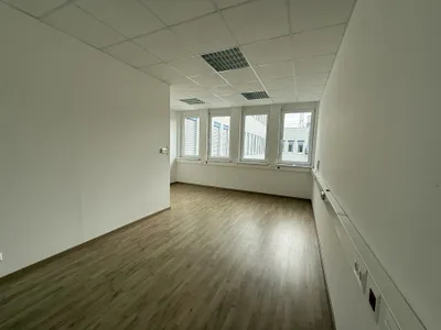 2-Zimmer-Gewerbeimmobilie mieten in Mödling – 55 m², € 593 – Bild 4 von 6