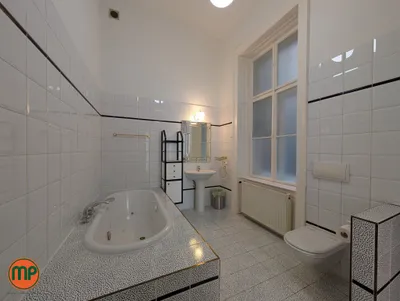 6-Zimmer-Gewerbeimmobilie mieten in Wien – 225,01 m², € 4.608 – Bild 15 von 22