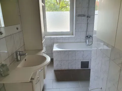 3-Zimmer-Wohnung mieten in Bruck an der Leitha – 80 m², € 1.650 – Bild 5 von 5