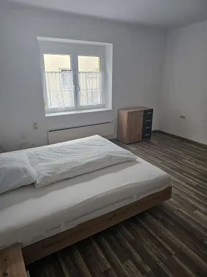 3-Zimmer-Wohnung mieten in Bruck an der Leitha – 80 m², € 1.650 – Bild 2 von 5