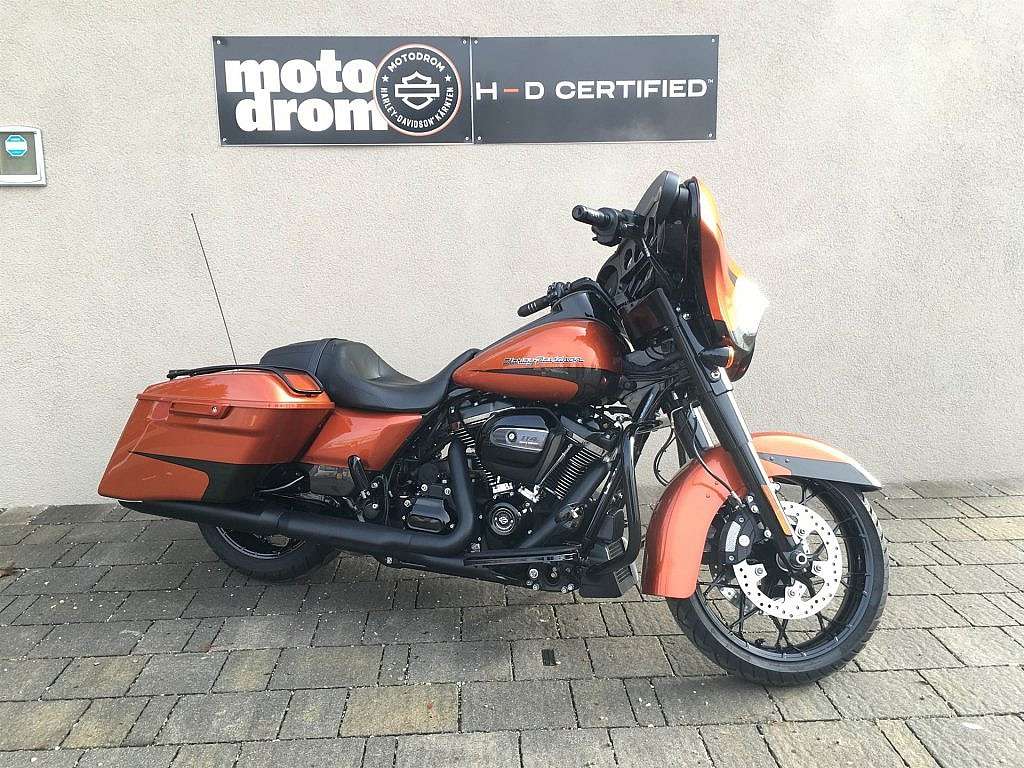 Harley-Davidson Street Glide Special Tourer