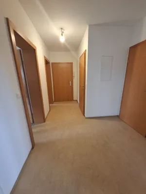 3-Zimmer-Wohnung mieten in Graz-Umgebung – 69 m², € 944 – Bild 2 von 10