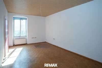 8-Zimmer-Haus kaufen in Krems an der Donau – 242 m², € 649.000 – Bild 8 von 23