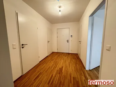 Moderne 2-Zimmer-Wohnung mit Loggia, Einbauküche & Fußbodenheizung im 5. Stock, Wien 1200! – Bild 2