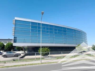 5-Zimmer-Gewerbeimmobilie mieten in Linz Land – 240 m², € 4.985 – Bild 9 von 10