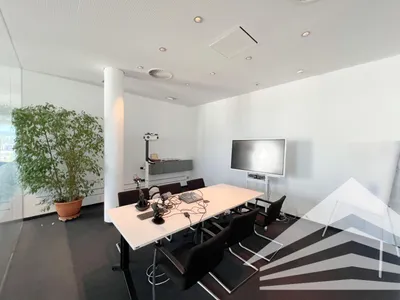 5-Zimmer-Gewerbeimmobilie mieten in Linz Land – 240 m², € 4.985 – Bild 4 von 10