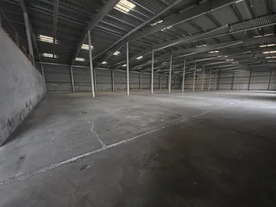 Gewerbeimmobilie mieten in Sankt Pölten – 2 600 m², € 10.400 – Bild 2 von 6