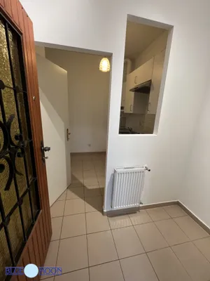 1140 Wien, Tiefendorfergasse, 37m², 1 Zimmer, Top 31, Einbaukücke, Duschbad, 3. Liftstock, zentrale Lage, Miete EUR 460,-- inkl. BK. Mwst. – Bild 2