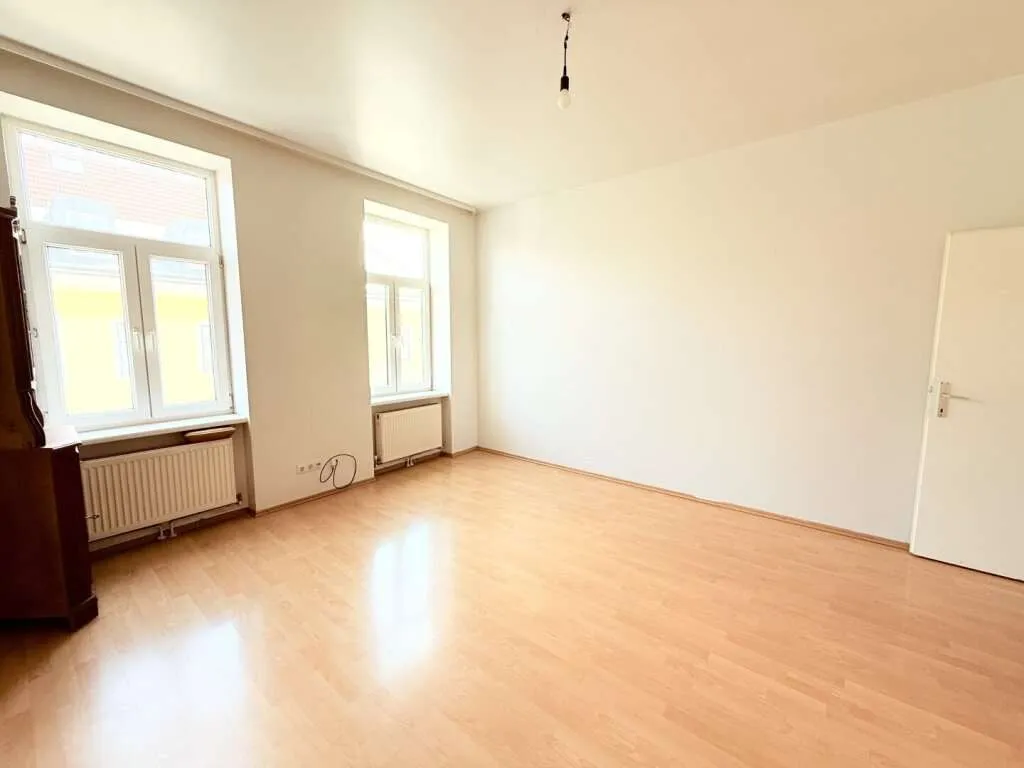 U1 in 5 Minuten erreichbar - Kurzzeitvermietung möglich - Lift im Haus - Zusammenlegung von Wohnungen möglich - Ansicht 2