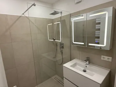 3-Zimmer-Wohnung mieten in Gmunden – 65 m², € 1.280 – Bild 4 von 8