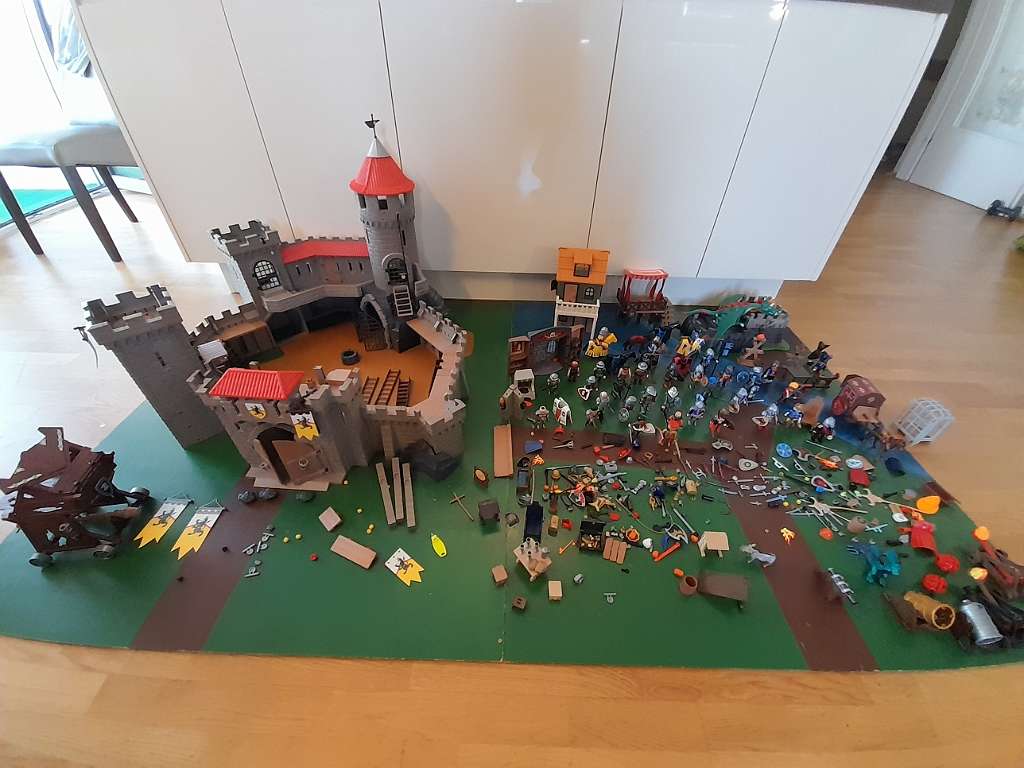 Playmobil Ritter – Konvolut popular mit Ritterburg, Felsenturm etc.pp.