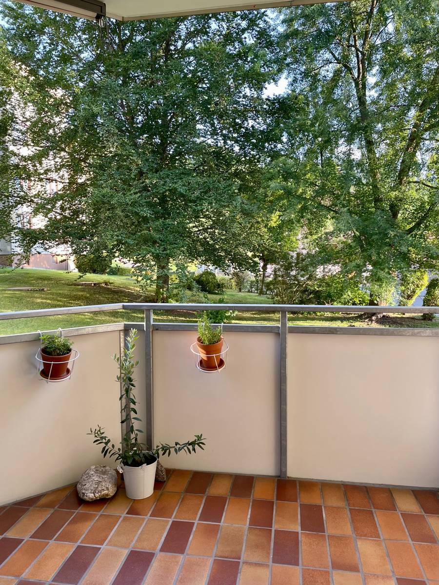 Zentrale Wohnung in Kindberg: gepflegte 2 Zimmer Wohnung im EG mit Loggia und Tiefgaragenparkplatz - Ansicht 3
