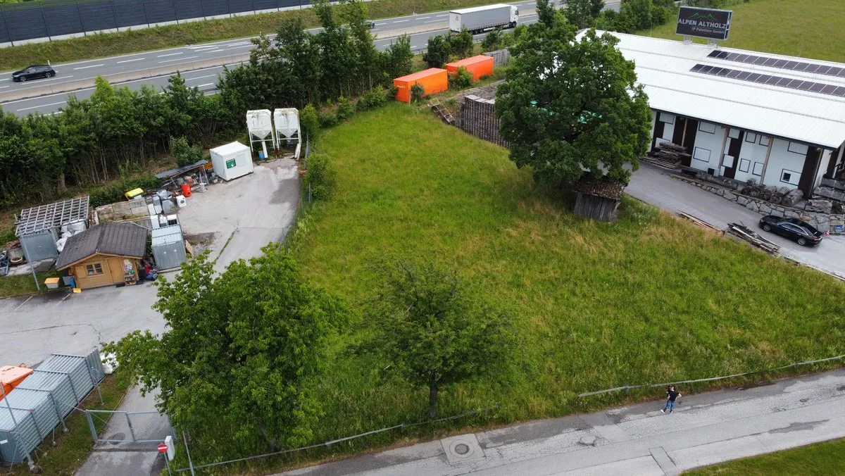 GEWERBEGRUNDSTÜCK DIREKT AN DER A12 - WIESING / TIROL - PROVISIONSFREI - Ansicht 3