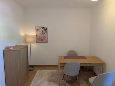 1-Zimmer-Gewerbeimmobilie mieten in Linz Land – 12 m², € 610