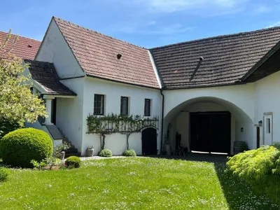 5-Zimmer-Haus kaufen in Sankt Pölten Land – 877 m², € 890.000 – Bild 3 von 12