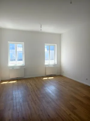Generalsanierte, ruhig gelegene, teilmöblierte 90m2 Wohnung am Spitz, Wien 1210 – Bild 2