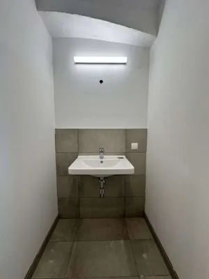 2-Zimmer-Gewerbeimmobilie mieten in Graz – 45 m², € 499 – Bild 10 von 17