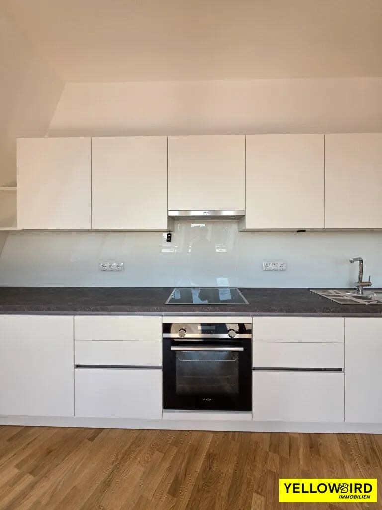 DG ● 3 Zimmer ● Terrasse ● topsaniert ● sehr gute, zentrale Ruhelage ● UNBEFRISTET! - Widok 2
