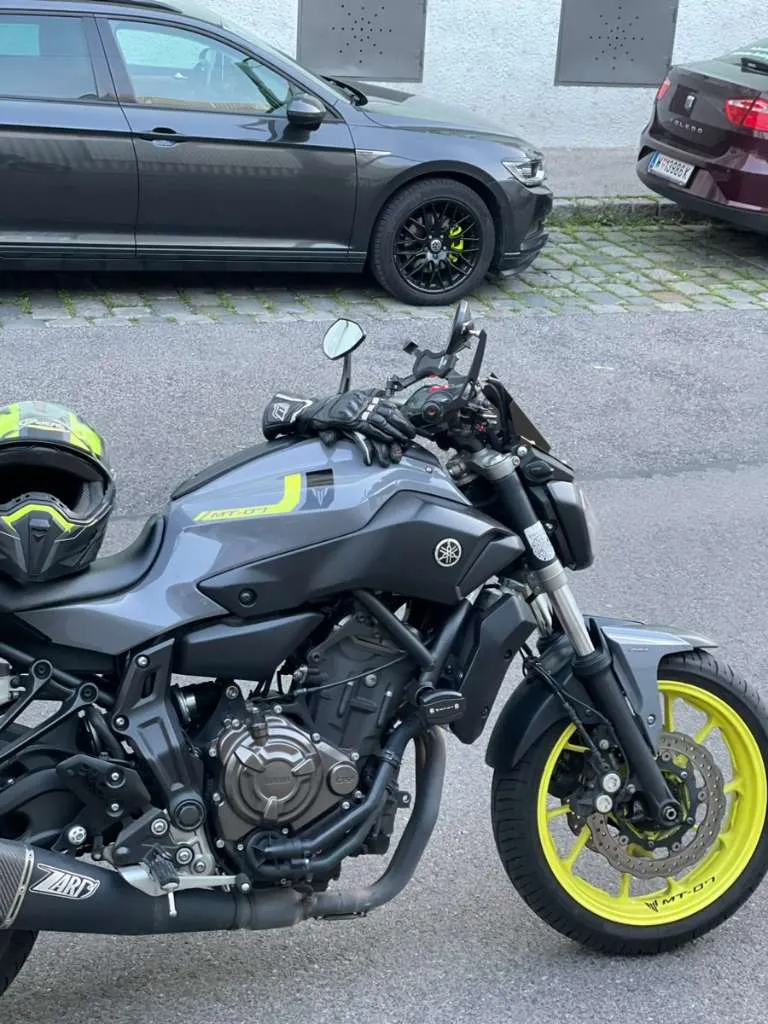 Yamaha MT