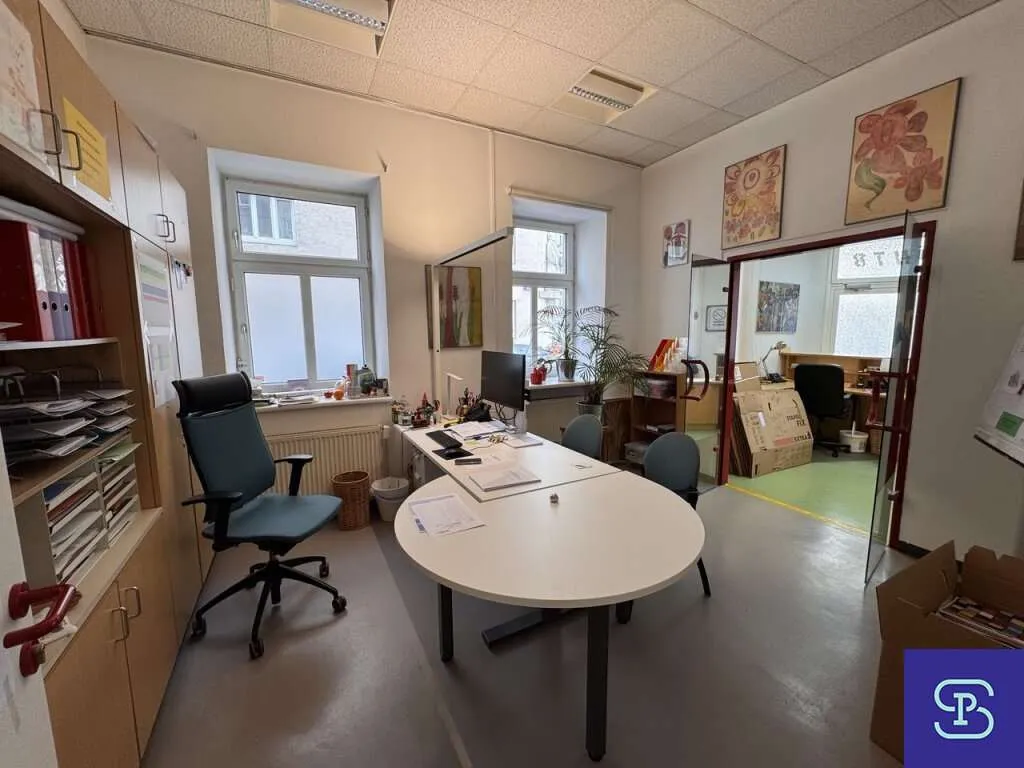 Unbefristetes 177m² Büro + 221m² Kellerfläche am Humboldtplatz - 1100 Wien - Ansicht 2