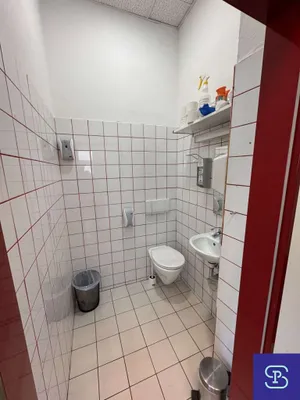 5-Zimmer-Gewerbeimmobilie mieten in Wien – 397 m², € 4.408 – Bild 10 von 16