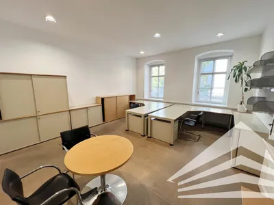 8-Zimmer-Gewerbeimmobilie mieten in Linz – 153 m², € 1.750 – Bild 2 von 10