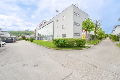 3-Zimmer-Wohnung kaufen in Wels-Land – 69 m², € 310.000 – Bild 2 von 5